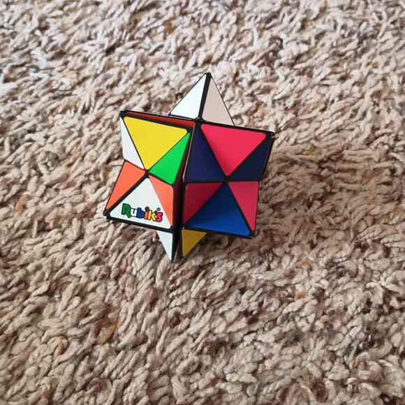 rubiks Cube fidget toy - Picture 1 of 3